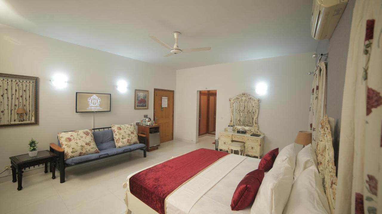 Bed and Breakfast Four Squares Карачі Екстер'єр фото