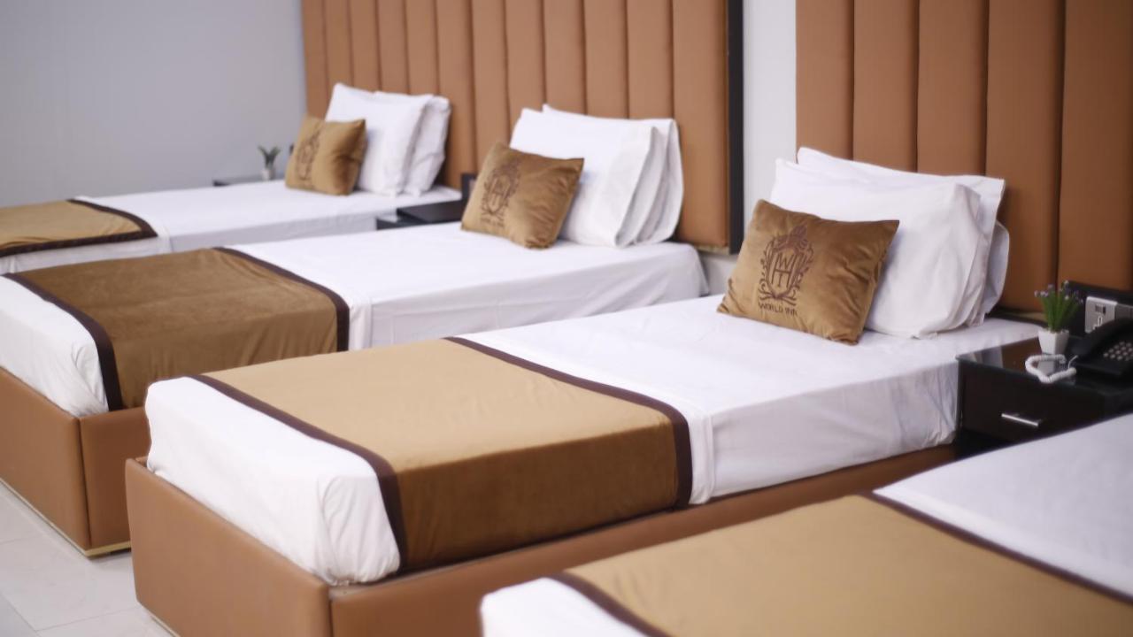Bed and Breakfast Four Squares Карачі Екстер'єр фото