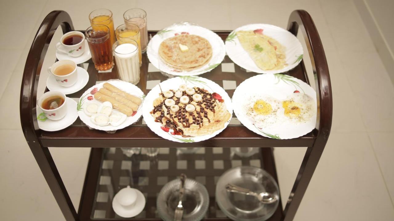Bed and Breakfast Four Squares Карачі Екстер'єр фото